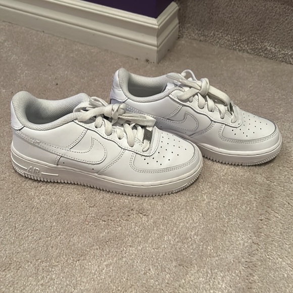 Nike Air Force 1 lows - Picture 3 of 5
